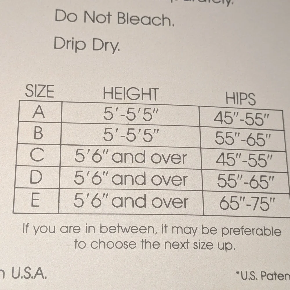 Lasting Comfort Daysheer Pantyhose Beige Size E Reinforced Toe Vintage Made USA